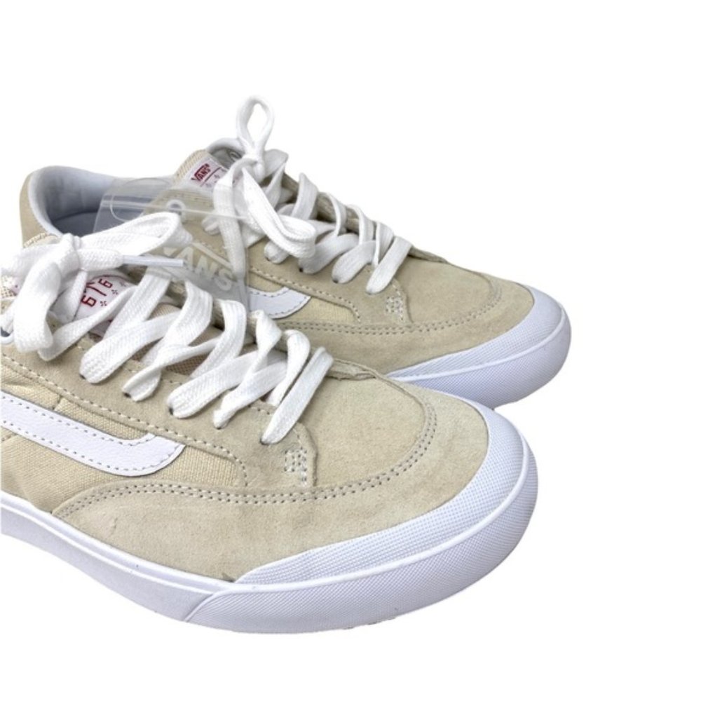 💖MEGA SALE💖VANS Berle Whitecap Suede Low Top White Tan  Women’s  VN0A5JIJ83M - Picture 5 of 10